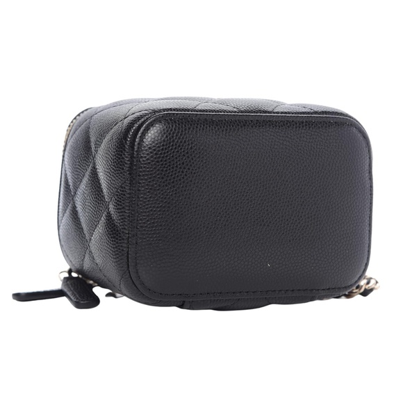 CHANEL CAVIAR QUILTED BLACK MINI PEARL ON TOP VANITY CASE WITH CHAIN (2021) - Picture 3 of 8